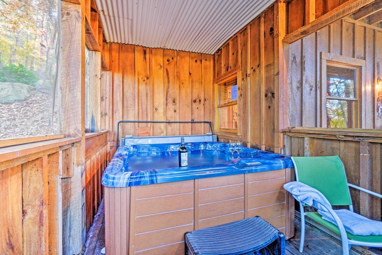 Grin N Bear It Cabin With Hot Tub And Fire Pit! Pigeon Forge Dış mekan fotoğraf