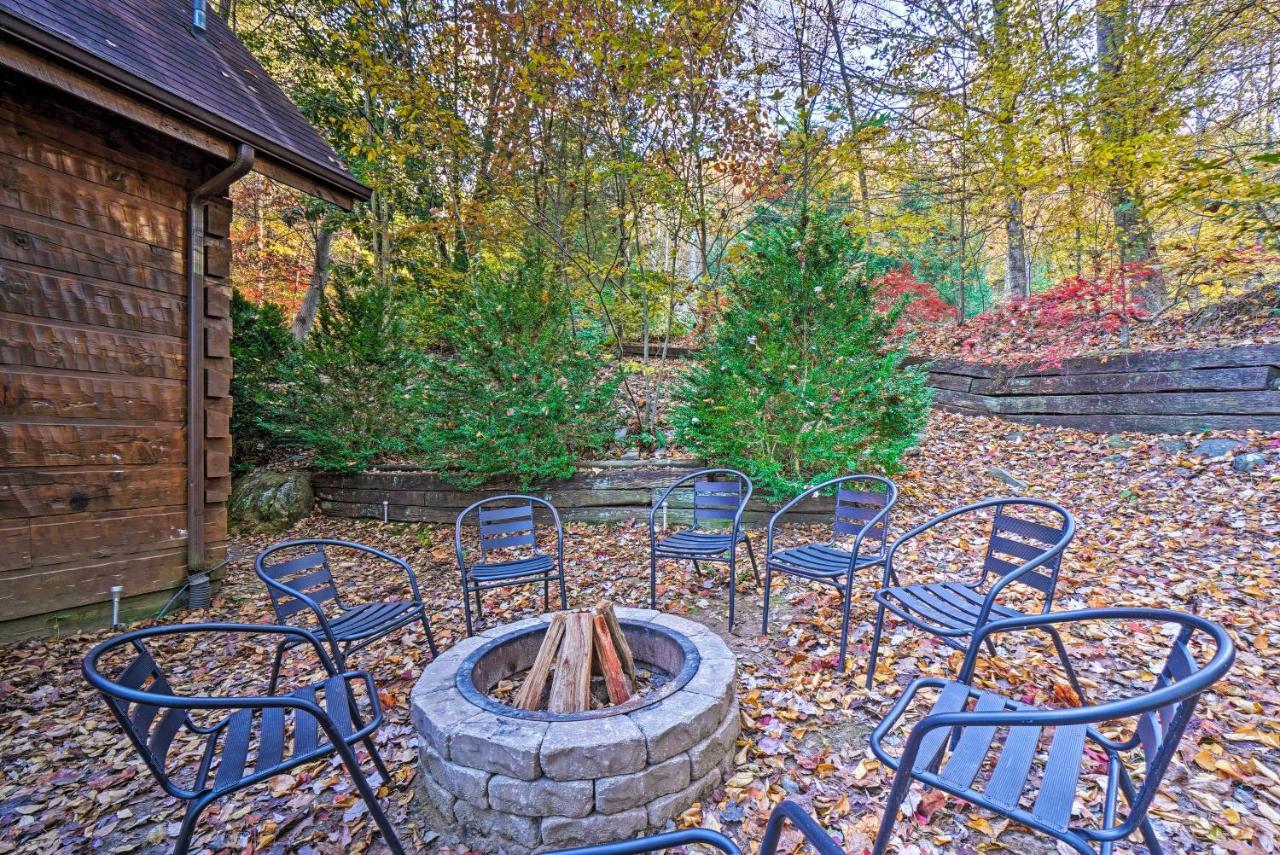 Grin N Bear It Cabin With Hot Tub And Fire Pit! Pigeon Forge Dış mekan fotoğraf